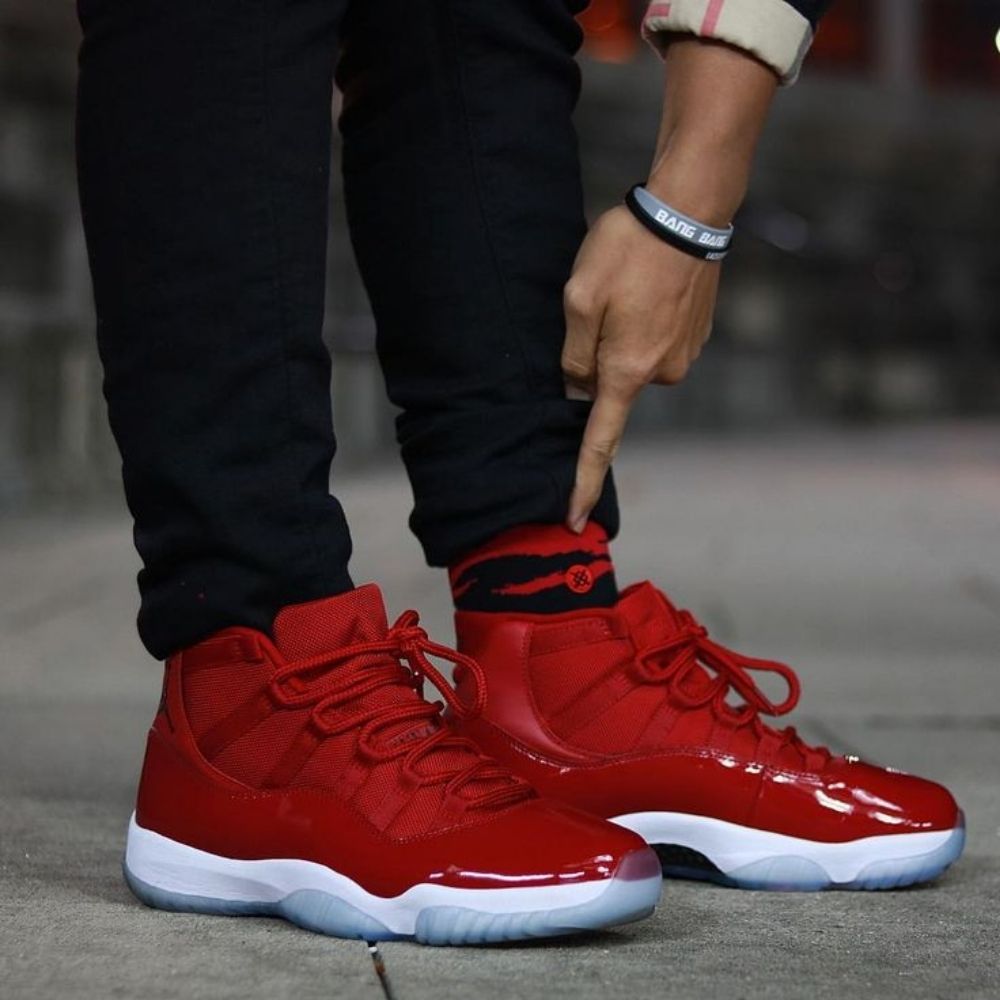Air Jordan 11 Retro Win Like 96 Gym Red