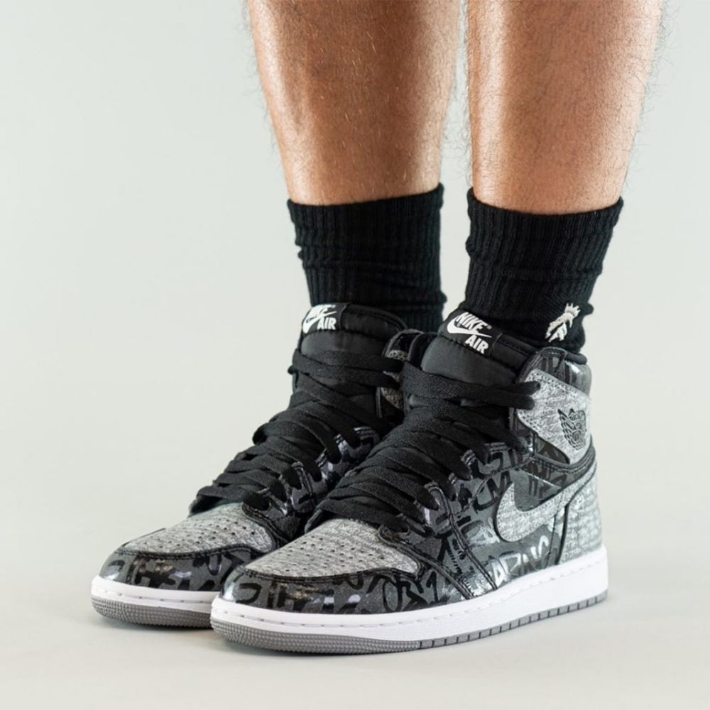 Air Jordan 1 High OG Rebellionaire Particle Grey