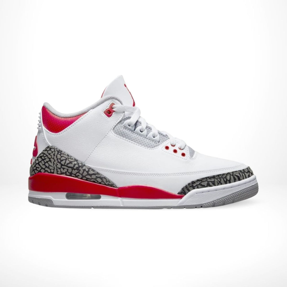 Air Jordan 3 Retro Fire Red 2022